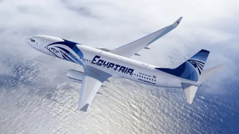 مصر للطيران…. أفلاع رحلة أربيل فى موعدها إصابات طفيفة لبعض الركاب أثر تصادم أحد الأتوبيسات بعمود انارة