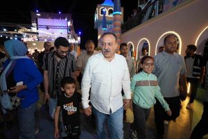 بمشاركة 600 طفلًا.. محافظ أسيوط يشهد احتفالية “يوم اليتيم”