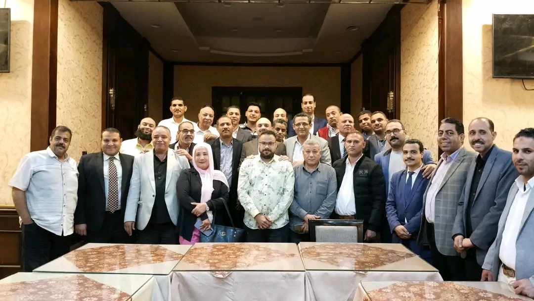 لعرض برنامجه الانتخابي..”البلشي” يزور أسيوط ويلتقي بأعضاء اللجنة النقابية للصحفيين في المحافظة