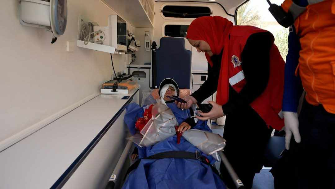 وزير الصحة يتابع نقل واستقبال الطفلة إيمان «ضحية رشق الحجارة» لتلقي العلاج بمستشفى معهد ناصر