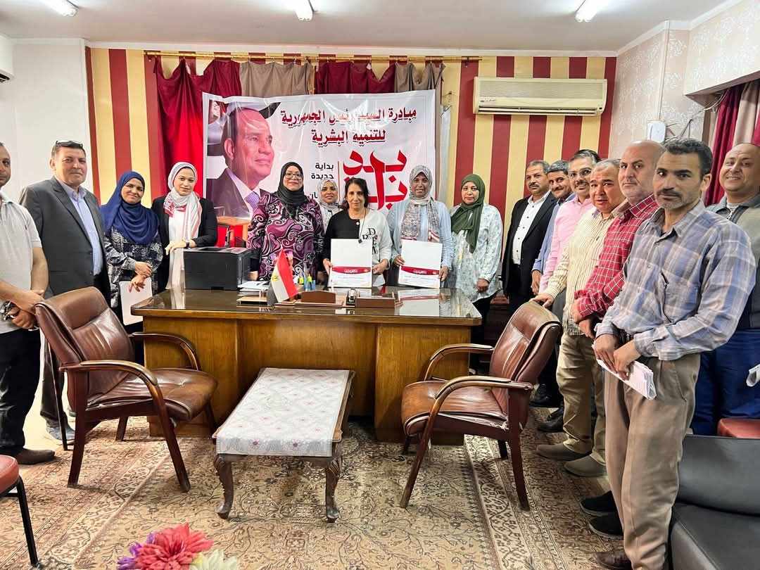 مديرية العمل بالمنيا:  966 معيناً و2933 مستفيداً من المنح خلال مارس 2025