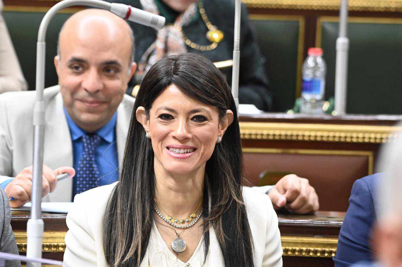 خلال كلمتها بالجلسة العامة لمجلس النواب.. وزيرة التخطيط :327 مليار جنيه استثمارات عامة العام القادم