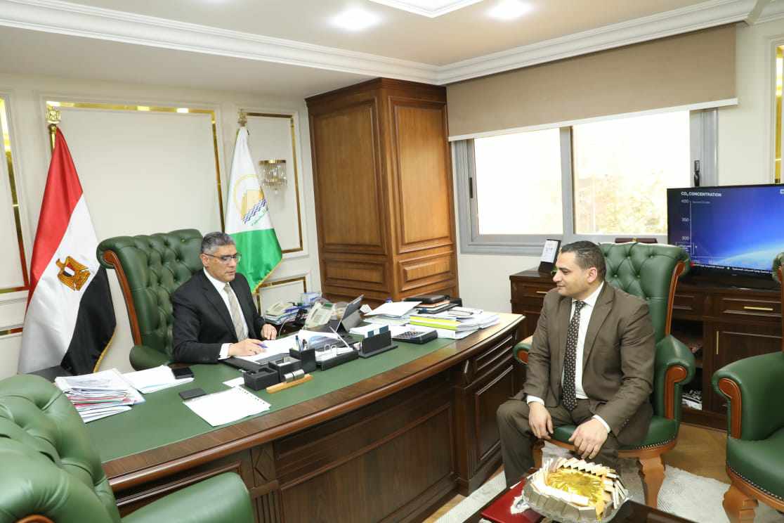 الجيزة تستعد لموسم القمح وتعلن خطة متكاملة لدعم المزارعين وتأمين مواقع التخزين