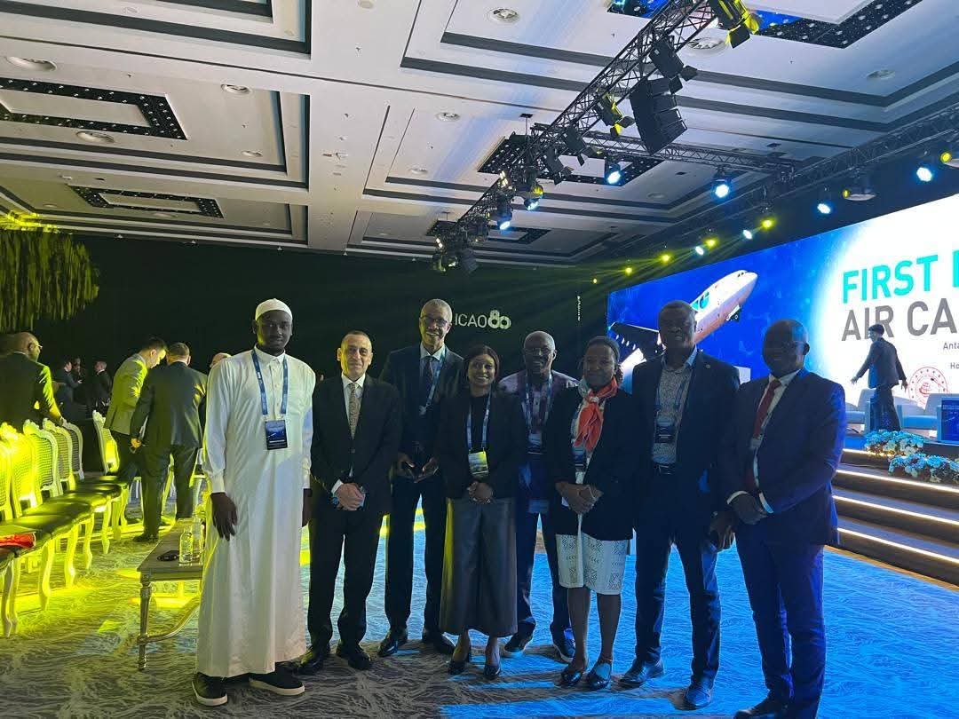 وفد مصري من قطاع الطيران المدني يشارك في القمة العالمية الأولى للشحن الجوي التى تنظمها منظمة ال”إيكاو” في أنطاليا بتركيا.