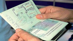 أول تعليق من المصرية للمطارات بشأن إلغاء سفر عدد من ركاب رحلة جدة