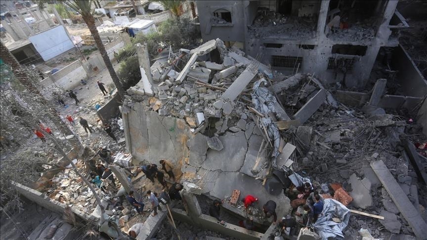 إسرائيل تحول غزة لـ”مقبرة جماعية” وسط استنكار دولي لجرائمها ضد الإنسانية