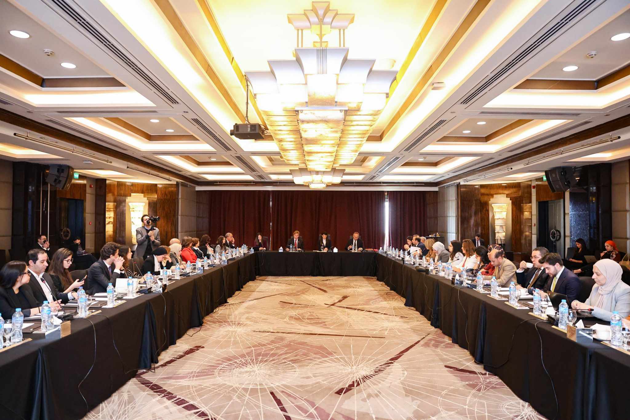 المشاط: تقرير التنمية البشرية أحد أهم الأدوات التي تقدم تحليلًا موضوعيًا وواقعيًا لقضايا التنمية في مصر