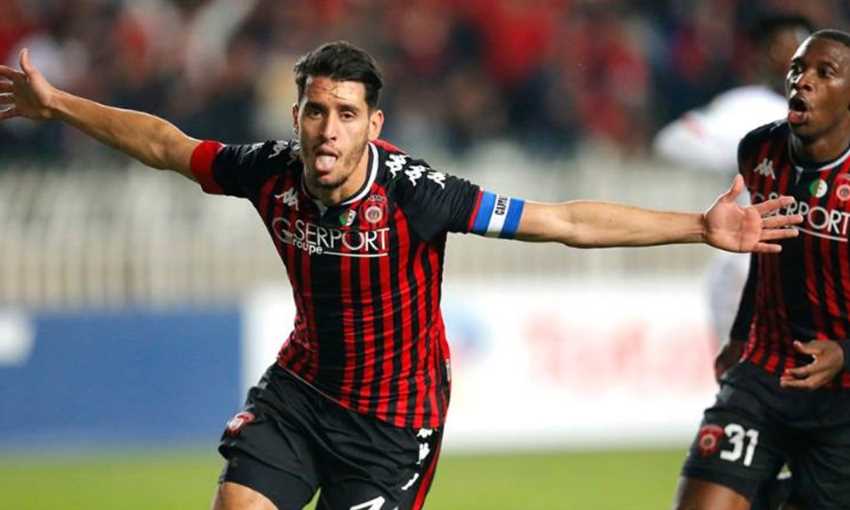 بعد اقترابه من الأهلي.. أبرز المعلومات عن المدافع الجزائري زين الدين بلعيد