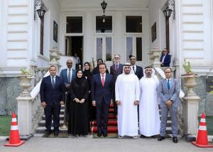 وزير الصحة يستقبل المدير التنفيذي للمنشآت الصحية بالإمارات