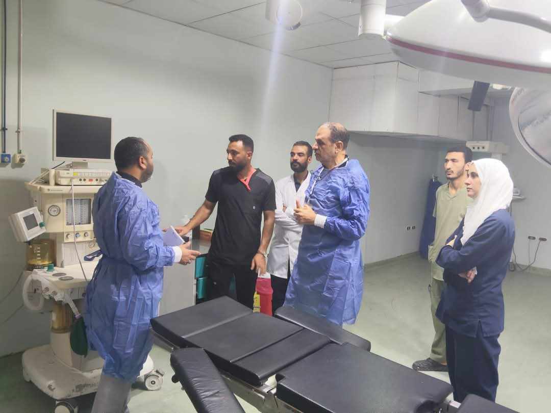 فريق الحوكمة والمراجعة الداخلية يتفقد مستشفى دهب المركزي