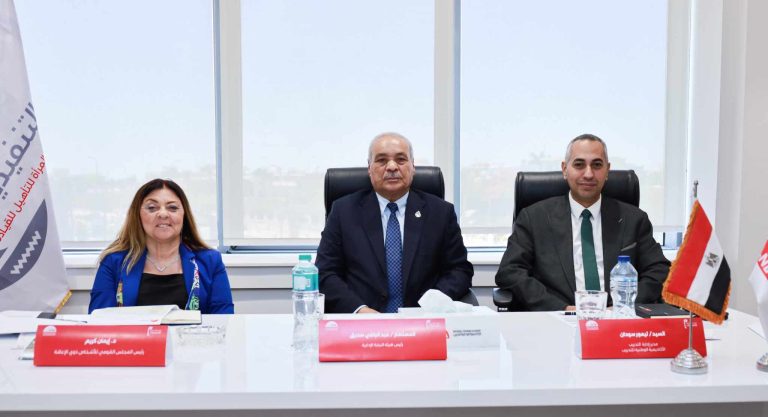 الدكتورة إيمان كريم