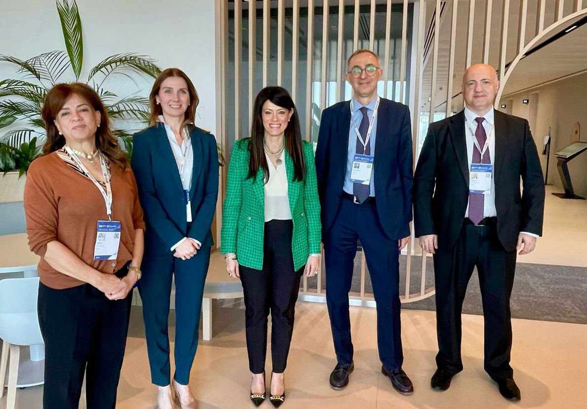 المشاط تلتقي نائب رئيس البنك الأوروبي لمناقشة تعزيز العلاقات المشتركة