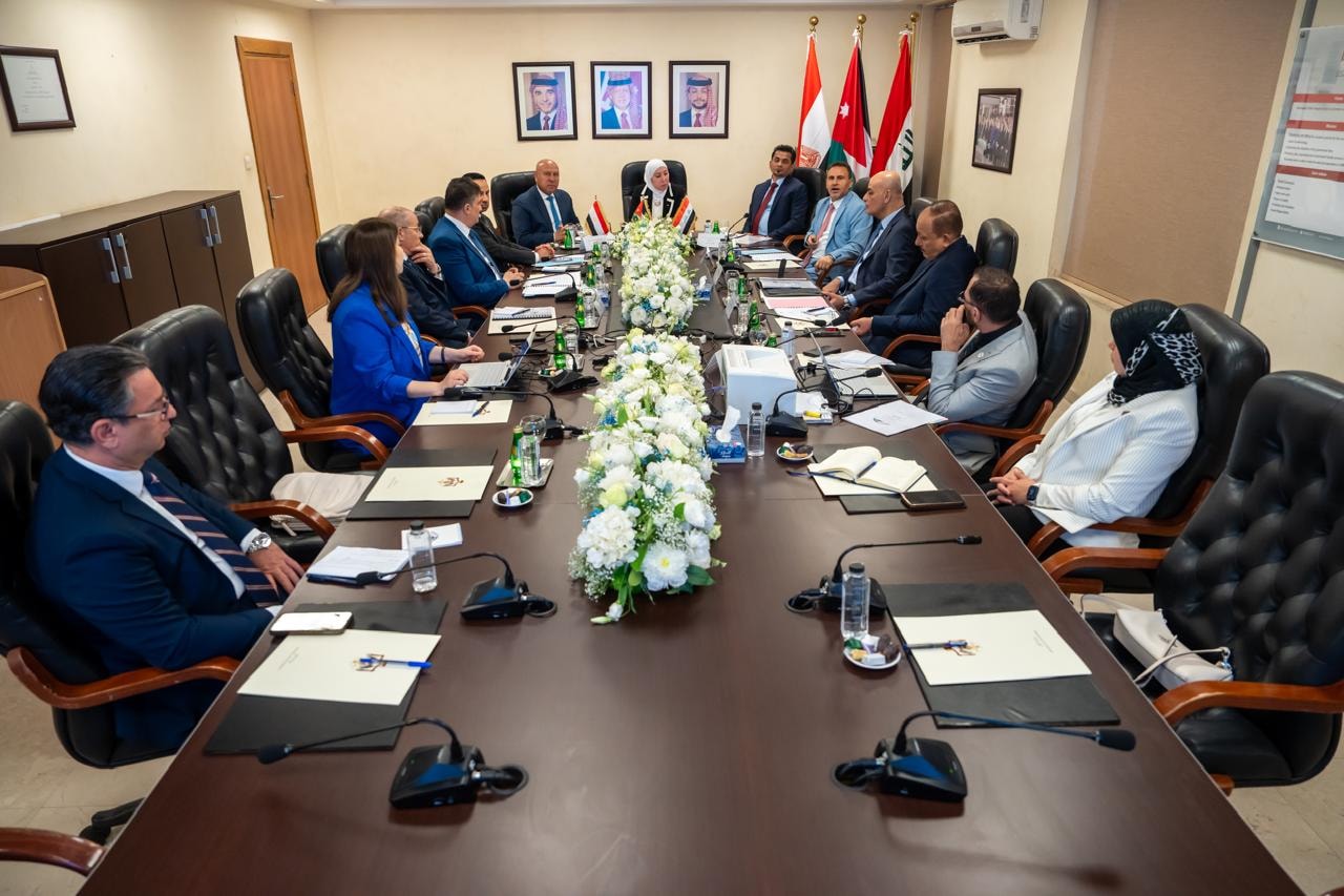 الوزير: الجسر العربي تمثل نموذجا ناجحا للشراكة العربية وتقوم بدور كبير في تعزيز التجارة البينية