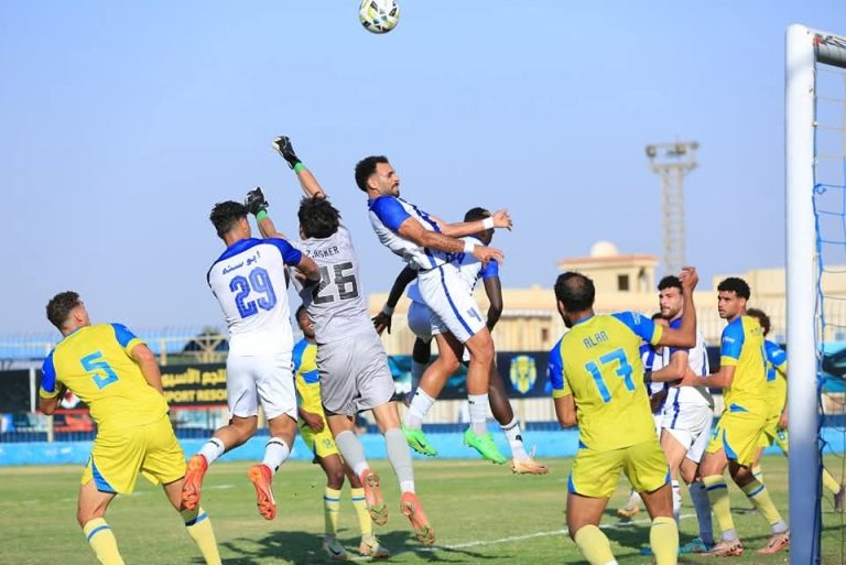 فريق المقاولون العرب و لافيينا بدوري المحترفين - أرشيفية