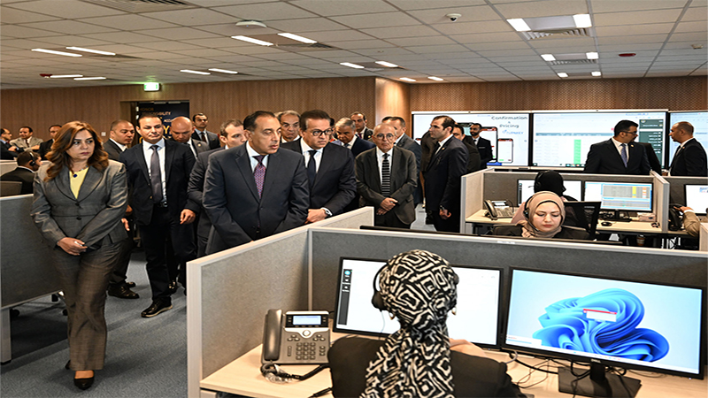 رئيس الوزراء يدشن المقر الرئيسي الجديد لهيئة الإسعاف