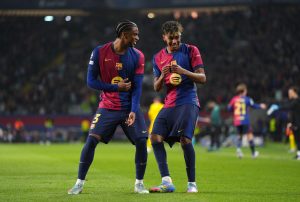 برشلونة يفوز على الريال 5/3 ويقترب من التتويج بلقب الدروي الأسباني