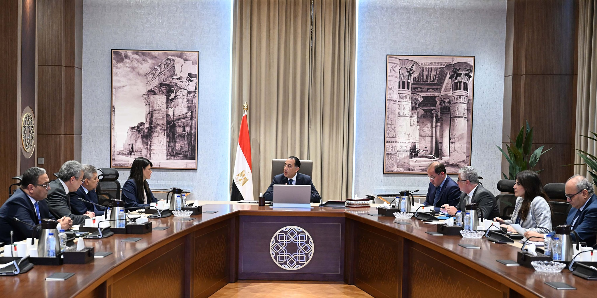 مدبولي يتابع تحركات لجنة إصلاح وهيكلة الهيئات الاقتصادية