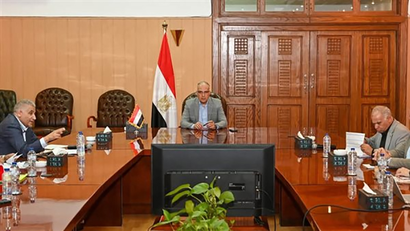 وزير الري يتابع حالة المنظومة المائية والنجاح في الوفاء بالاحتياجات المائية المتزايدة