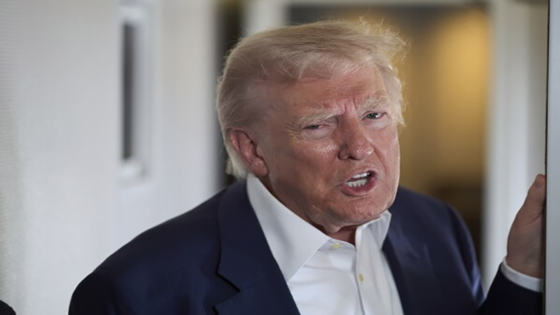 5 قرارات كارثية هزت الإدارة الأمريكية والعالم.. حصاد 100 يوم على حكم ترامب