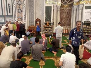 حملة في مساجد الجيزة للتوعية بسبل التعامل مع مخلفات الأضاحي