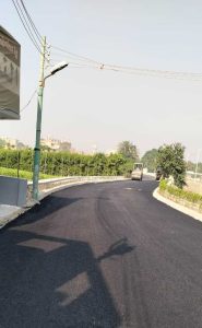 تطوير ٢.٥ كيلومتر من طريق بهرمس بمنشأة القناطر