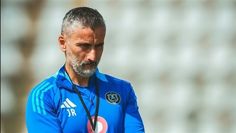 ريفيرو يصل القاهرة اليوم لبدء مهمته مع الأهلى بعد مواجهة فاركو