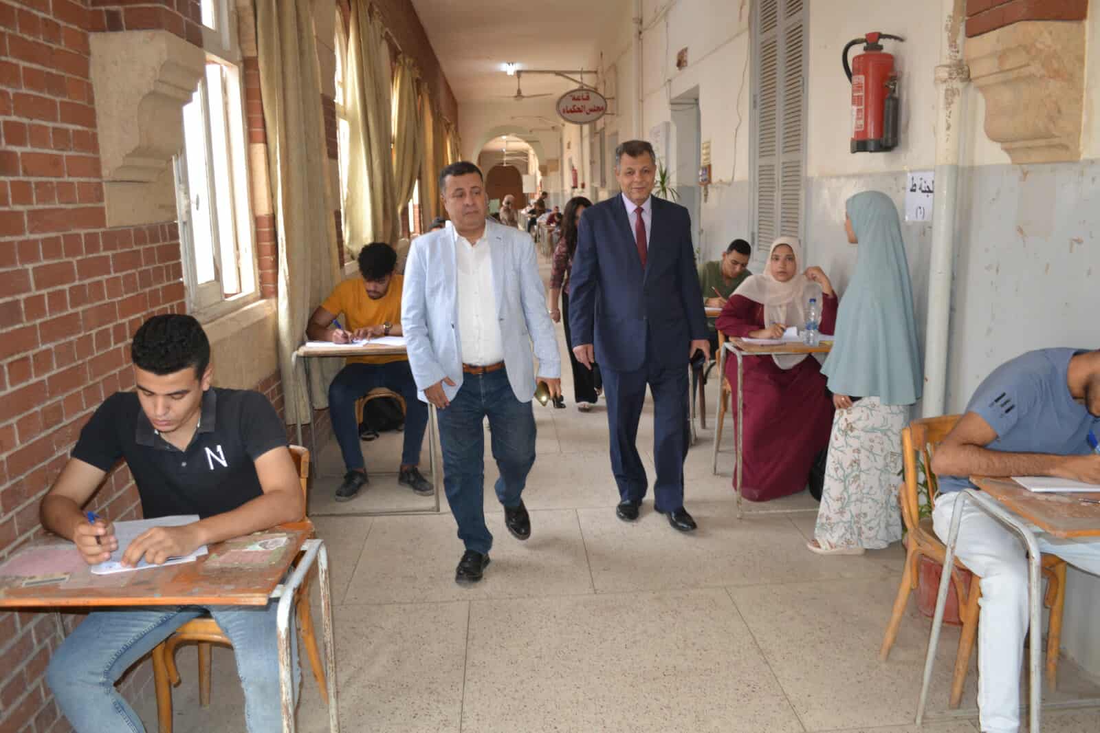 انطلاق امتحانات الفصل الدراسي الثاني 2024/2025 في كليات جامعة أسيوط