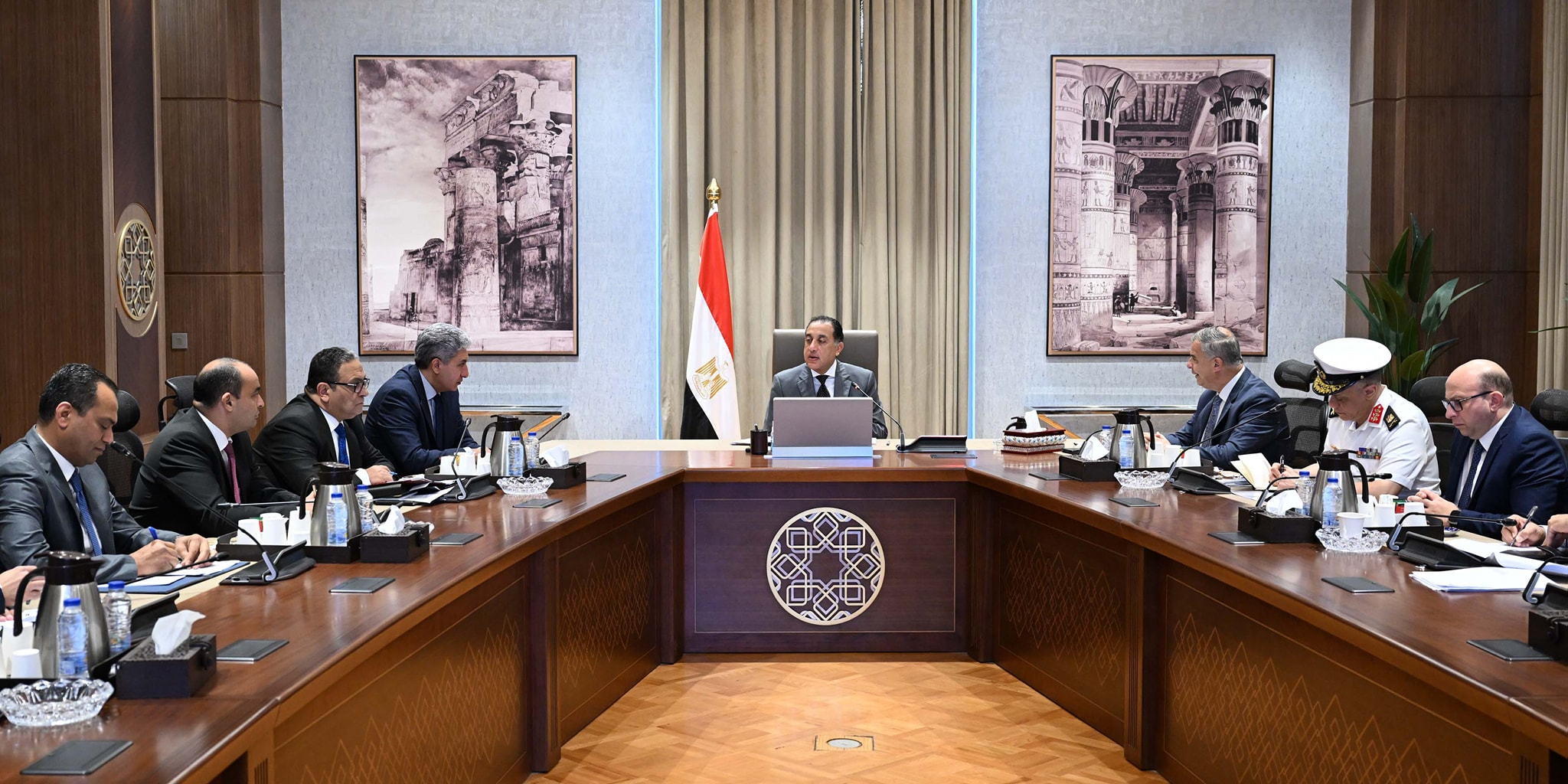 رئيس الوزراء يكلف بحصر آثار أبي قير الغارقة لاستخراجها