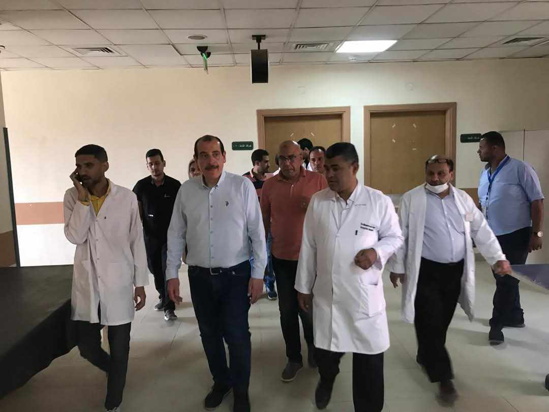 جولة تفقدية لنائب وزير الصحة داخل المنشآت الصحية بقنا