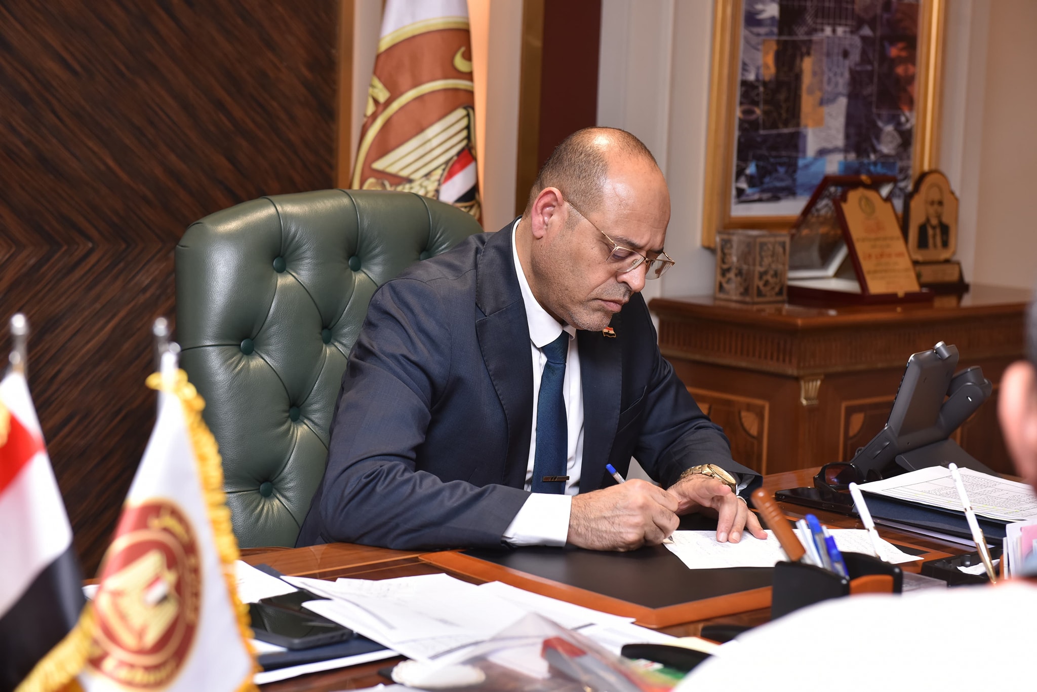 وزير العمل يوجه بصرف تعويضات عاجلة للعمال الثلاثة في حادث المنوفية