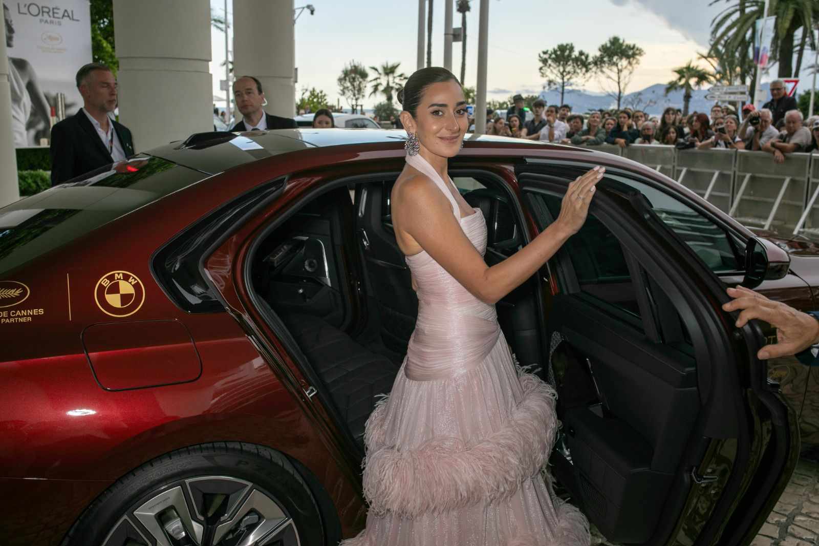 “أمينة خليل” سفيرةً لـ BMW مصر في مهرجان كان السينمائي الدولي