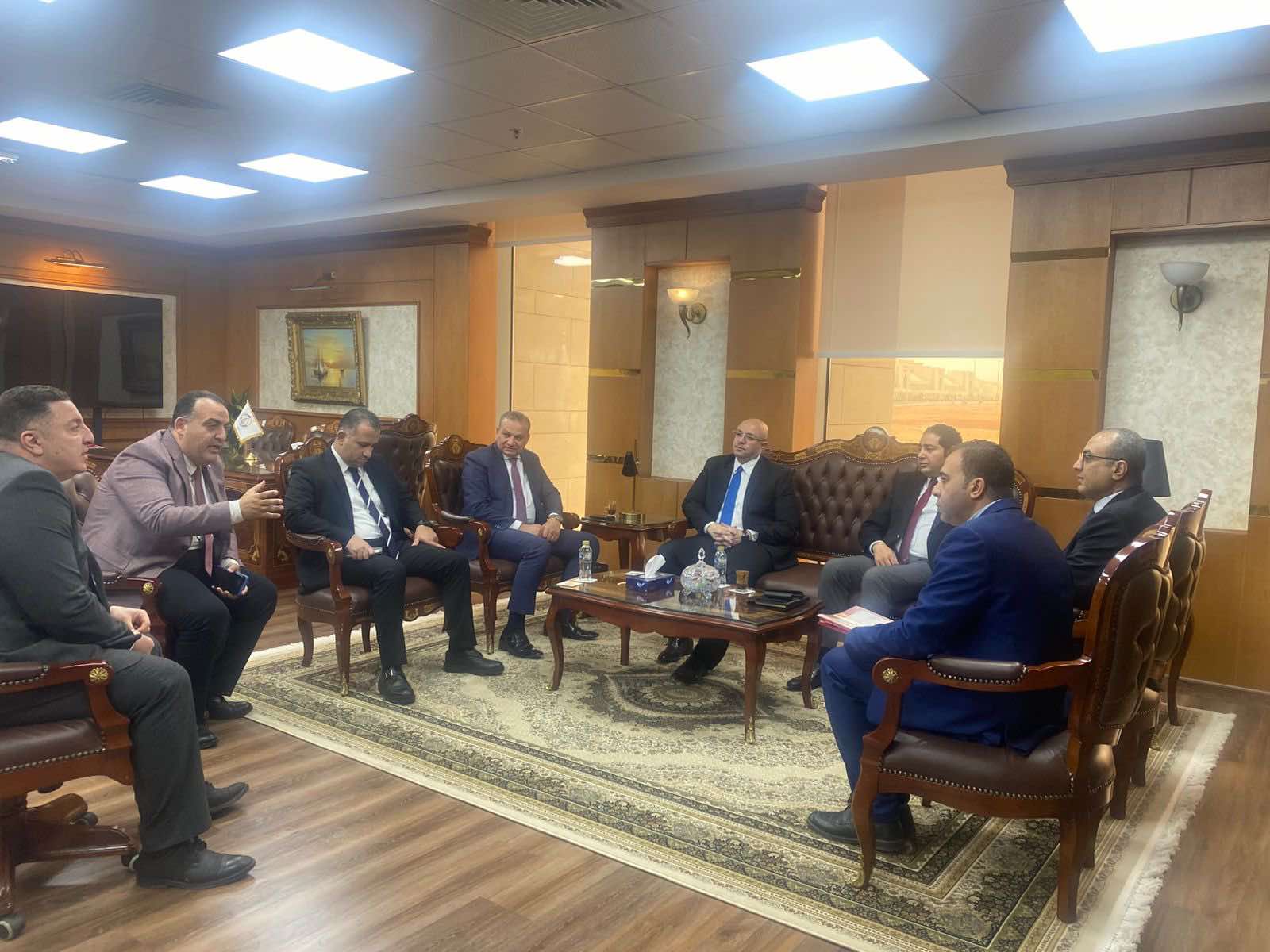 رئيس صندوق التنمية الحضرية و محافظ بنى سويف يناقشان اللمسات الأخيرة لسوق الدهشوري الجديد