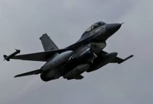 أوكرانيا تفقد طيار F-16 في هجوم روسي ضخم وتطالب الغرب بدفاعات جوية
