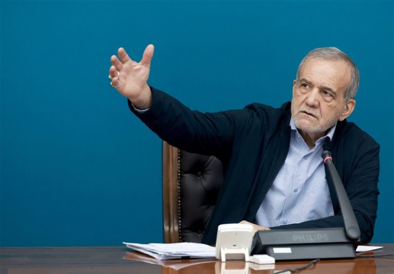 الرئيس الإيراني: واشنطن «السبب الرئيسي» للعدوان الإسرائيلي