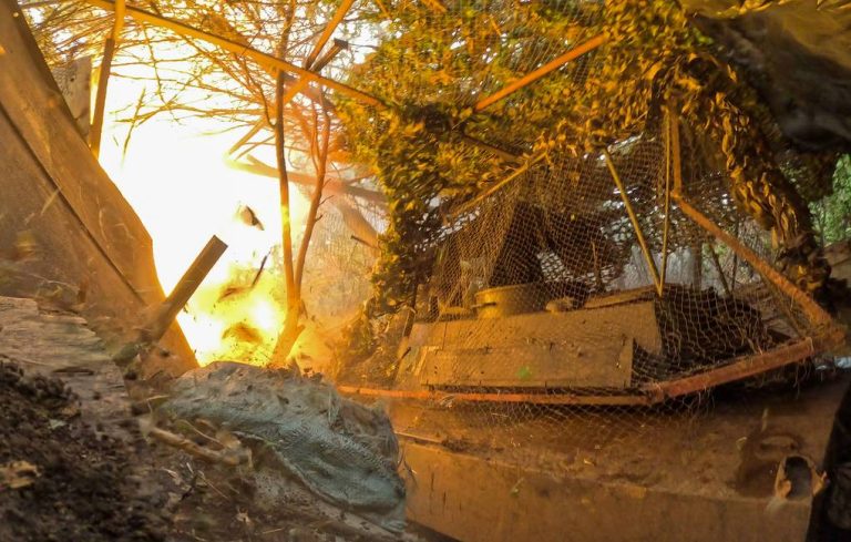 روسيا تعلن السيطرة على "يالطا" وتكبد أوكرانيا خسائر فادحة