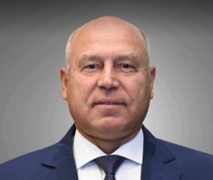 الوزير يلتقي مستثمري أبو رواش السبت المقبل لبحث التحديات الصناعية