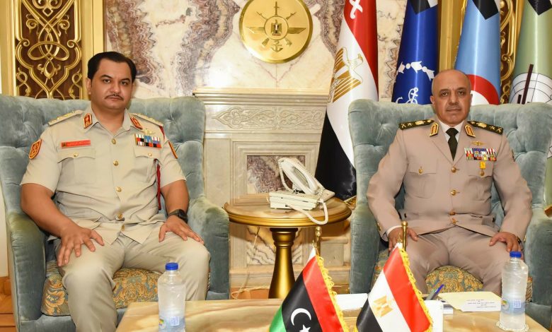 مصر وليبيا.. تعزيز التعاون الأمني والعسكري