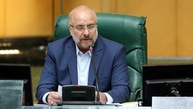 طهران تتوعد برد «ساحق» وتصعد برنامجها النووي