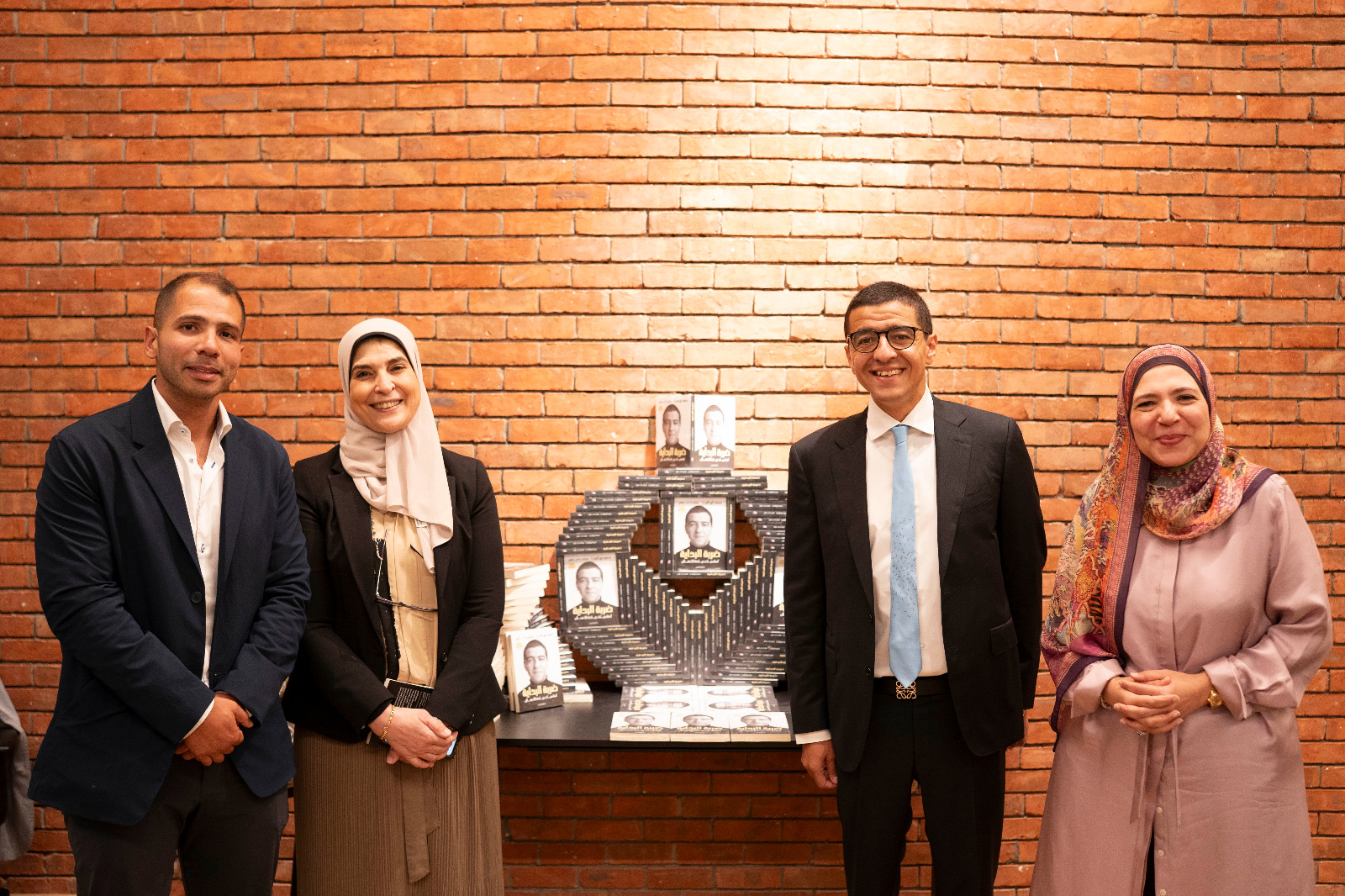 “ضربة البداية”: دليل محمد أبو النجا ومحمد محرم لرواد الأعمال في مصر