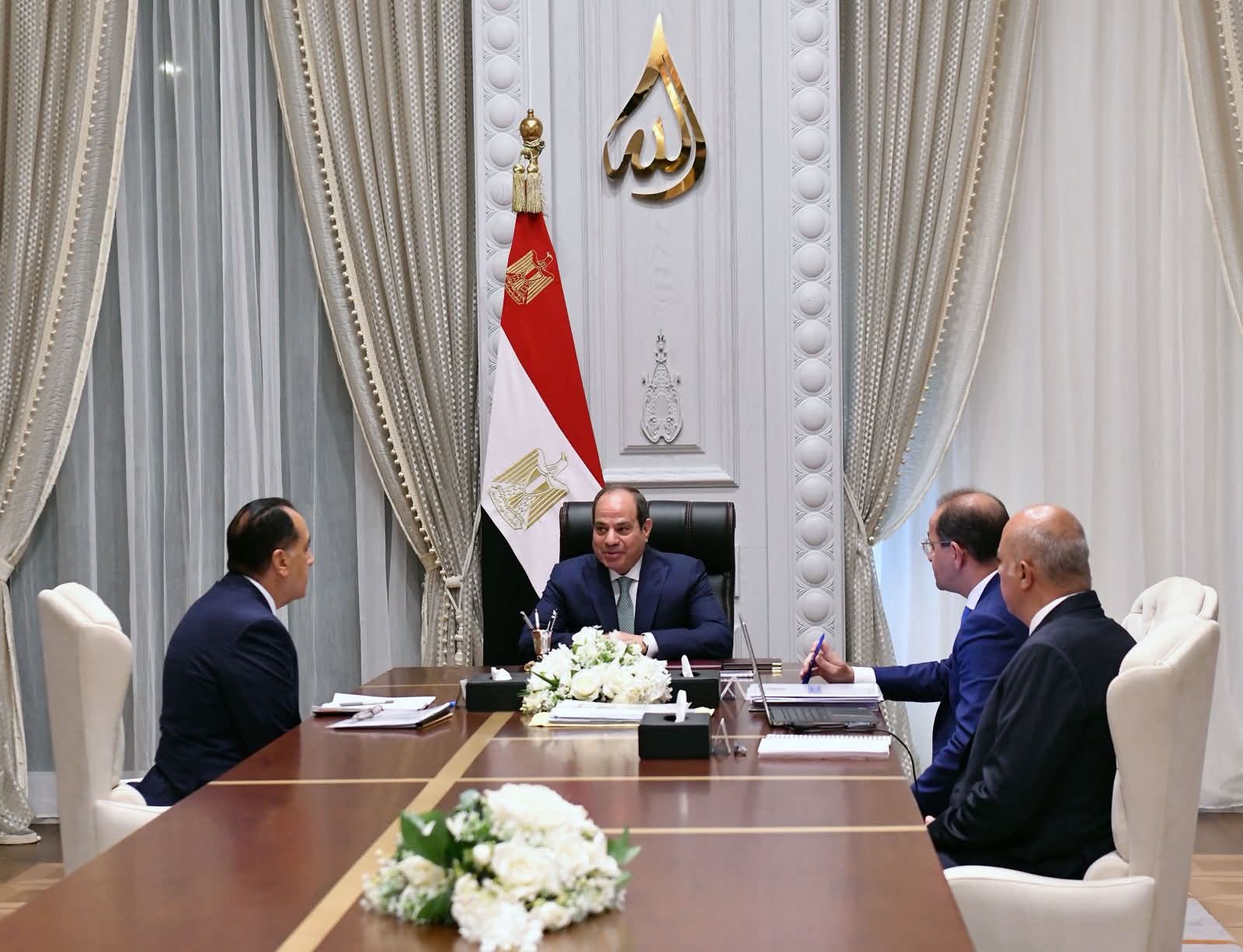 السيسي يوجه بمواصلة الجهود المكثفة الرامية لتعزيز الانضباط المالي من خلال الإجراءات الحكومية