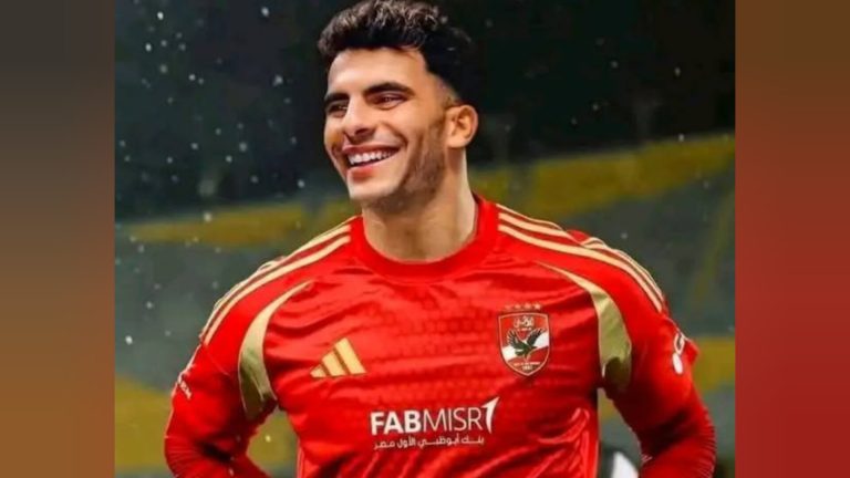 أحمد سيد زيزو لاعباً في صفوف الاهلي