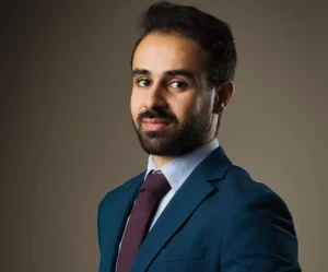 مخاوف الحرب تضغط على الأسواق العربية.. ومحلل: السوق السعودي يحافظ على تماسكه بدعم من القطاعات القيادية