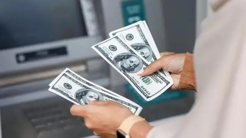 «التالتة تابتة» مع سعر الفائدة