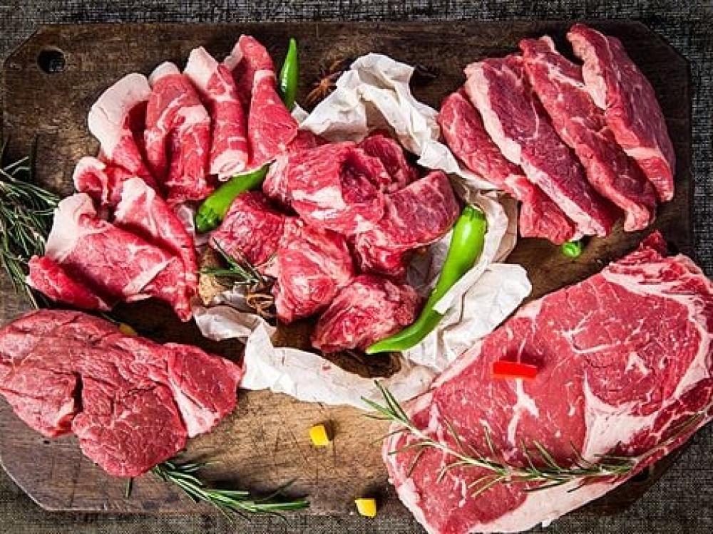 نقيب الفلاحين يعلن انخفاص كبير في أسعار اللحوم خلال الأيام المقبلة