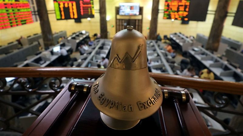 الحكومة تتحرك لإعادة فرض ضريبة الدمغة على تعاملات البورصة