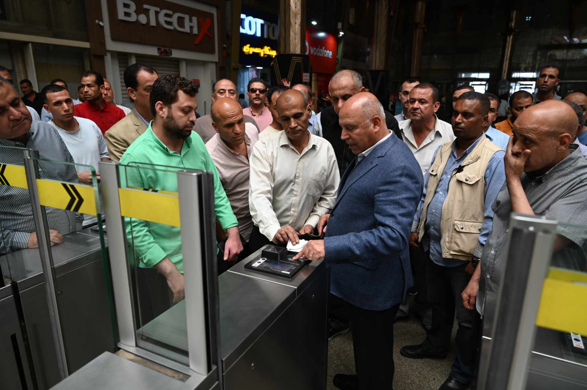 وزارة النقل تضع خطط مكثفة لتأمين عودة الركاب بعد عطلة العيد