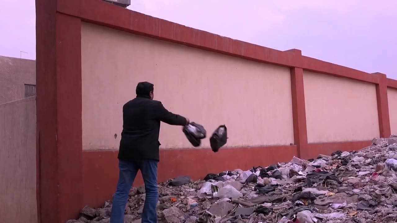 “النقل” تطلق حملة “سلامتك تهمنا” للتحذير من رمي القمامة على شريط السكك الحديدية