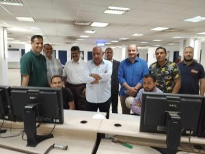 وزير الكهرباء يقضي ثالث أيام العيد مع العاملين فى محطة أبو قير