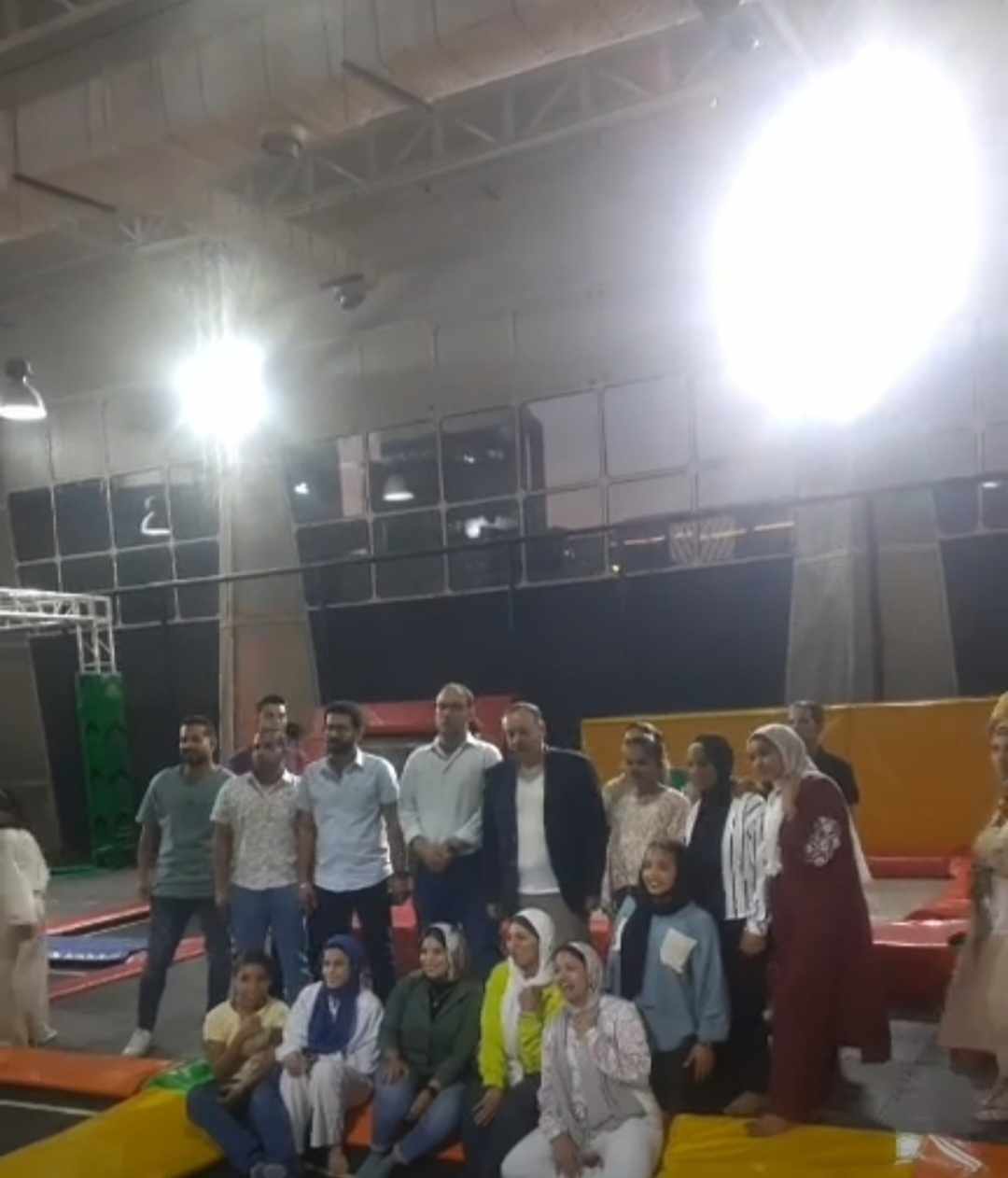 محافظ أسيوط يشارك الأيتام فرحة عيد الأضحى المبارك