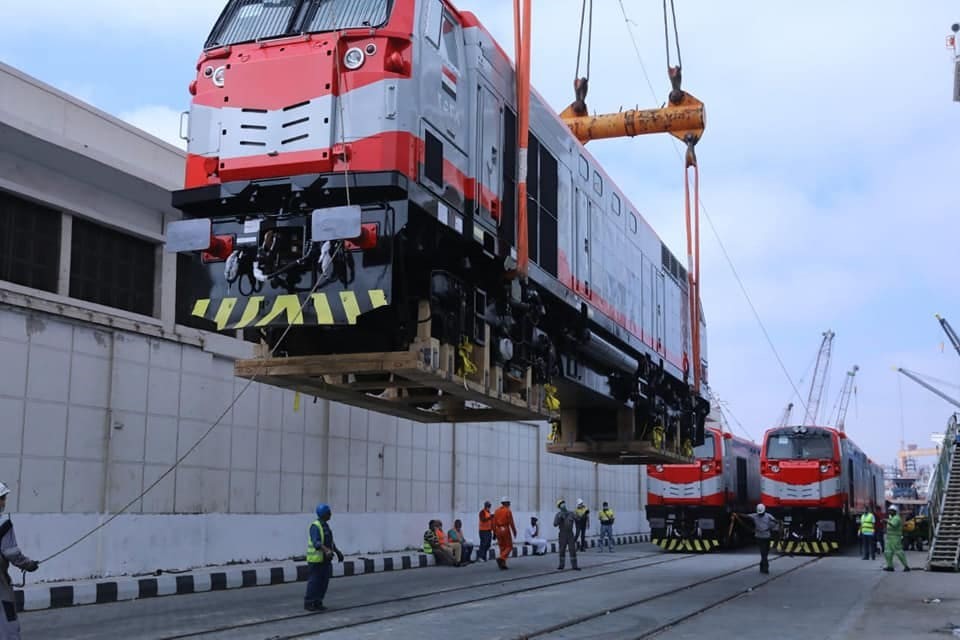 حركة الشحن والسكك الحديدية في مصر: كيف يمكن تطوير شبكة النقل الثقيل؟